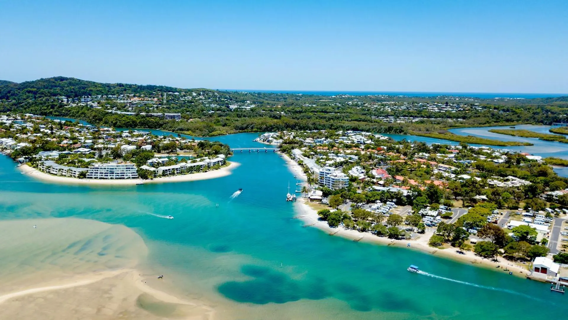 公寓 The Penthouse At Clearwater Noosa - Walk To Noosa Beach Or Noosa River